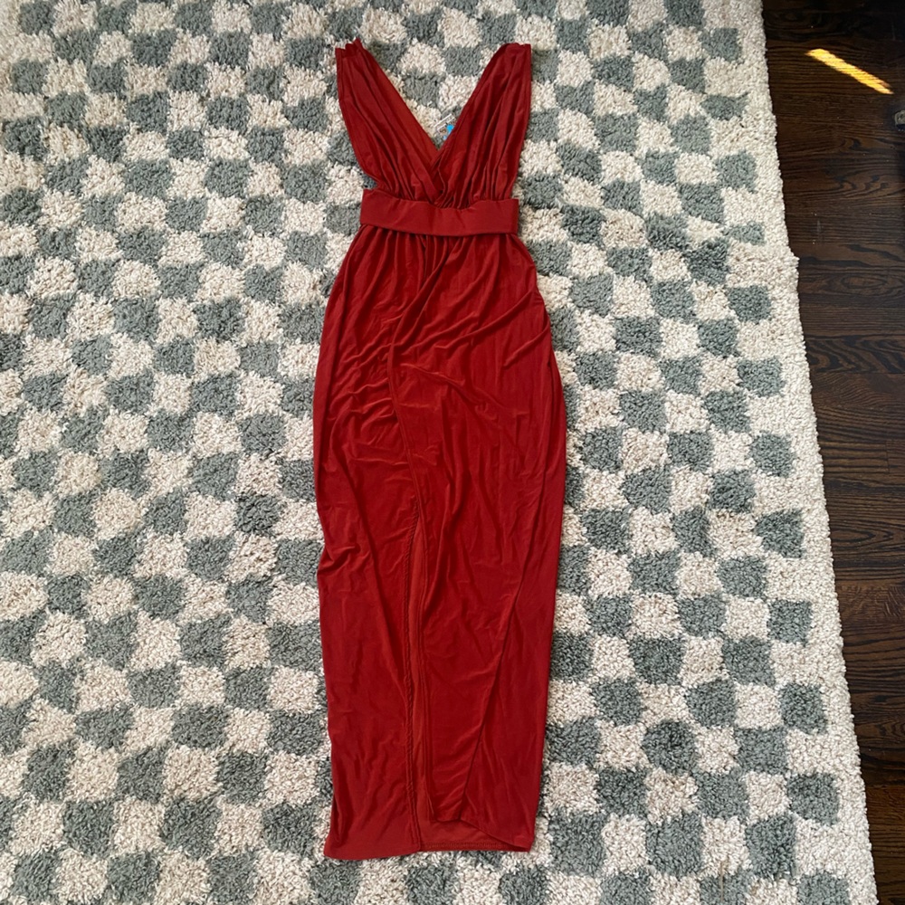 NWT boohoo Petite Sarah Plunge Drape Maxi Dress